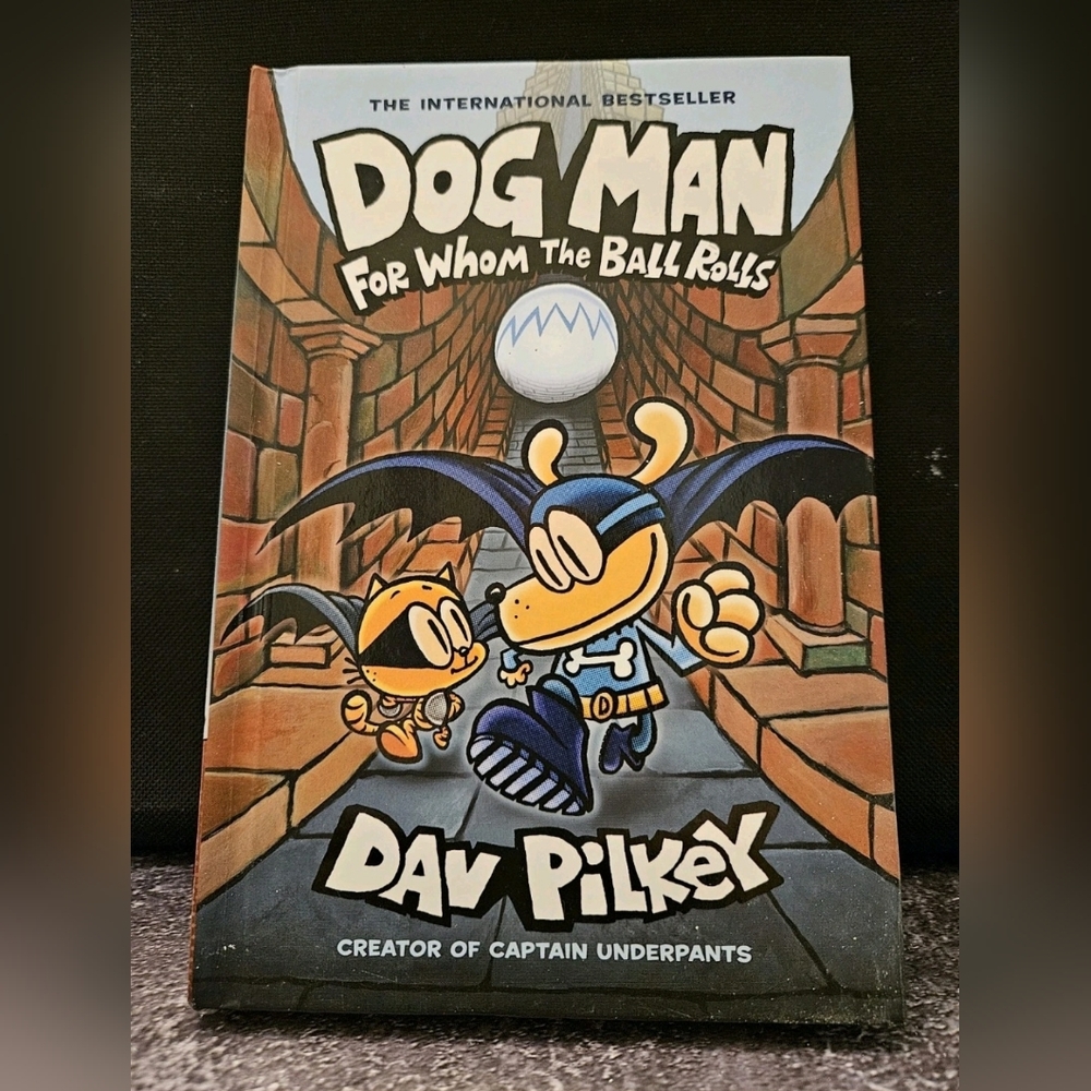 Dog Man Book Series by Dav Pilkey Set Of 8 Books - Picture 6 of 9